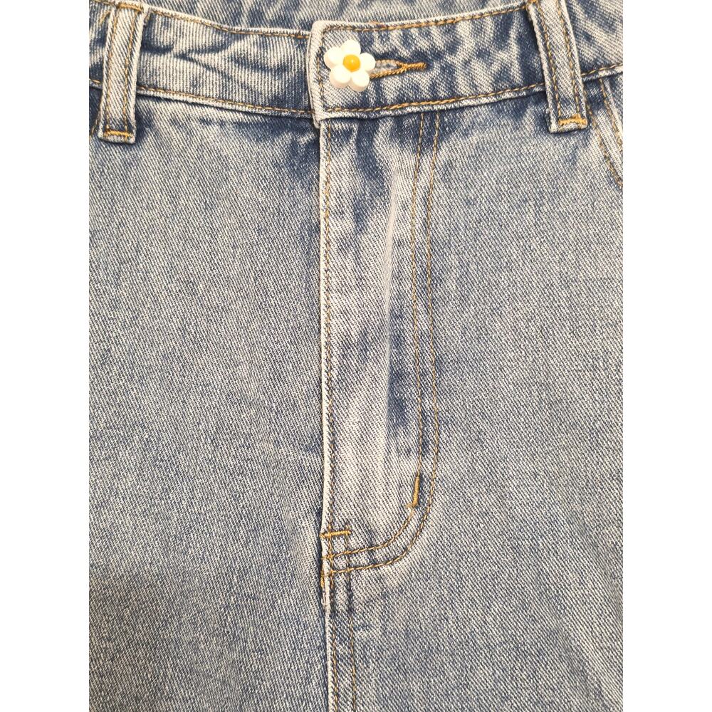 Cider Solid Wave Trim Daisy Button Denim Shorts B… - image 7